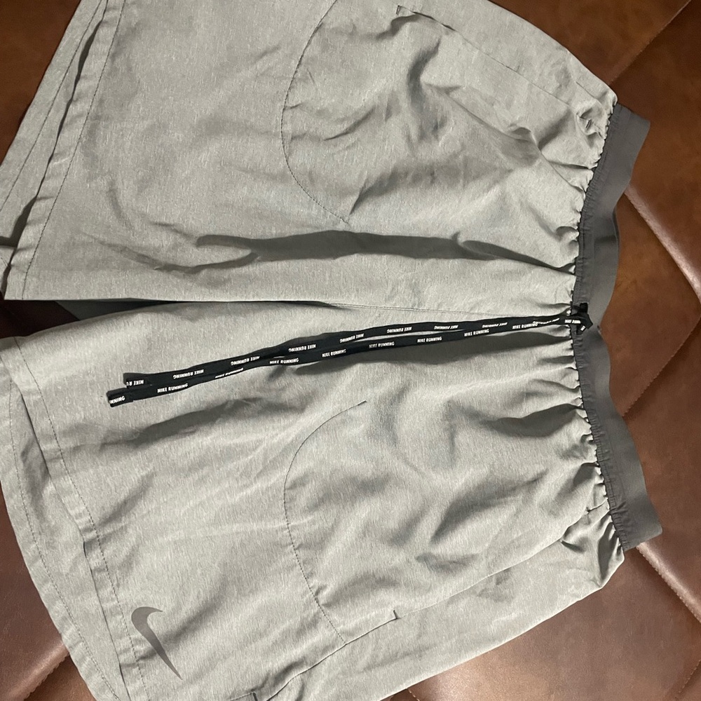 Nike short